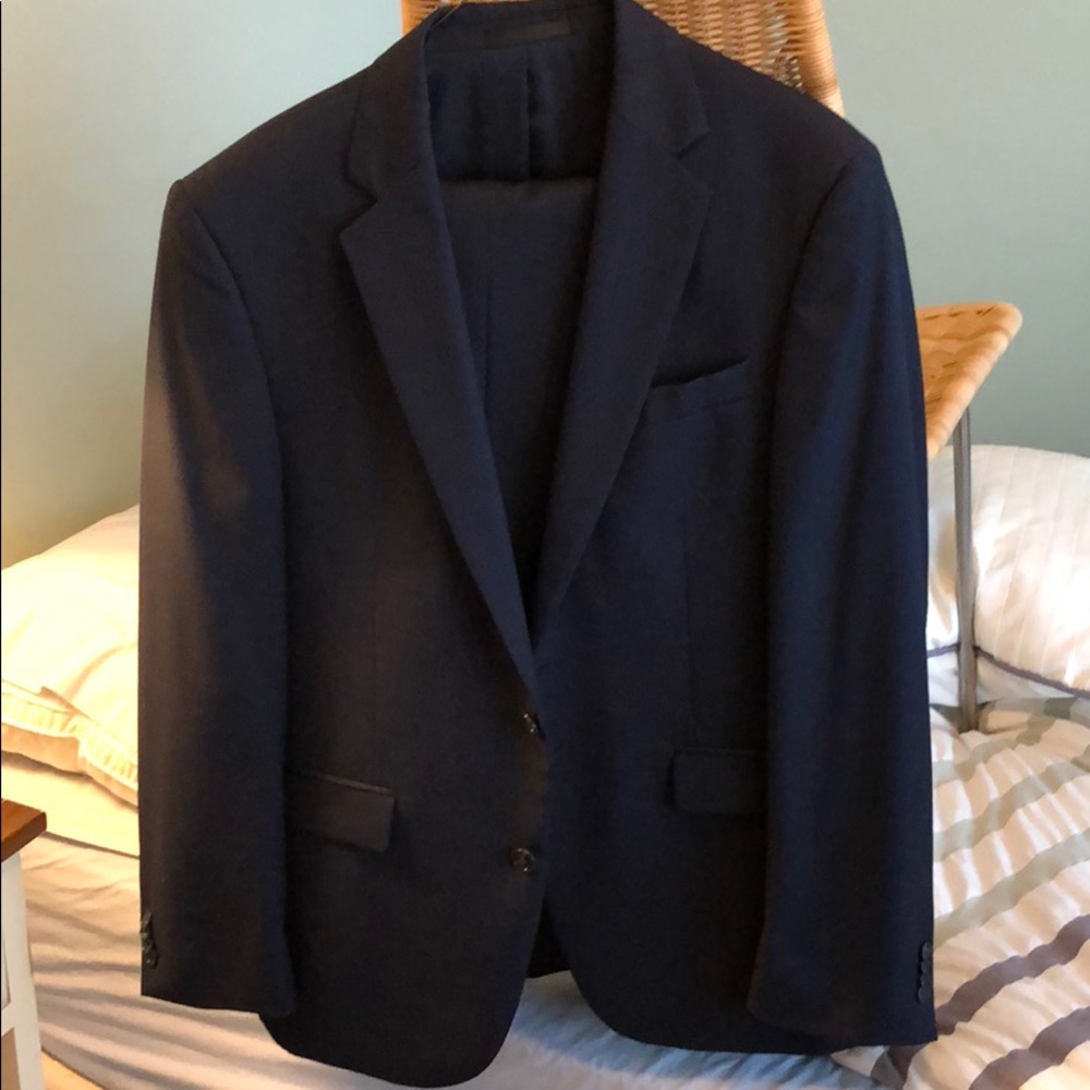 Men’s Kenneth Cole Suit